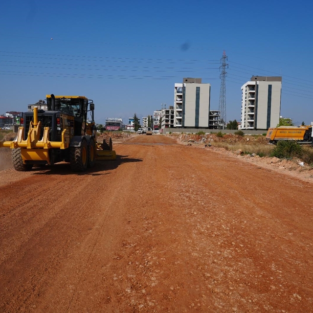 Baraj Mahallesi'nde yol çalışmaları hız kesmiyor