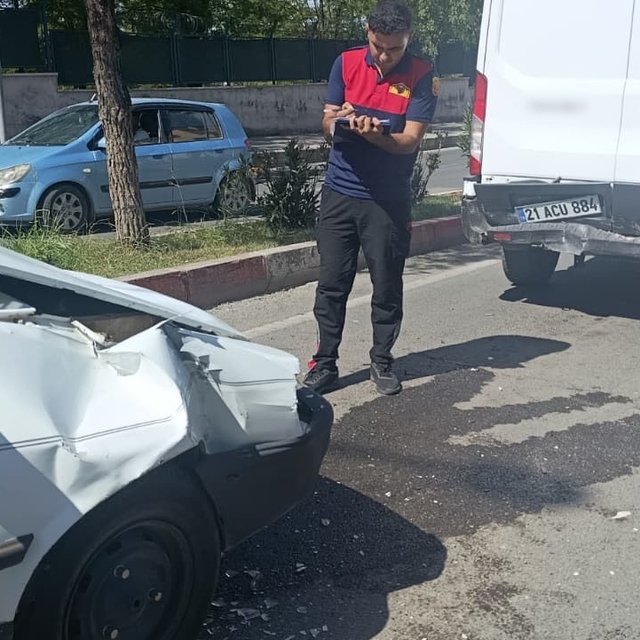 Siirt'te trafik kazası: 2 yaralı