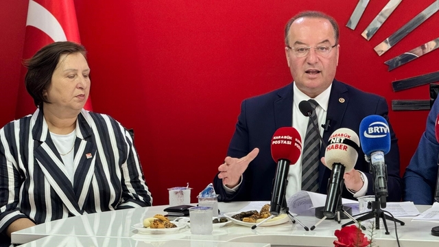 CHP'li Akay: "Karabük'ün ödediği verginin karşılığında aldığı yatırım bütçesi artırılmalı"