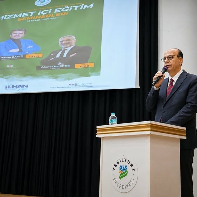Yeşilyurt Belediyesi'nden eğitimcilere yeni dönem öncesi hizmet içi eğitim