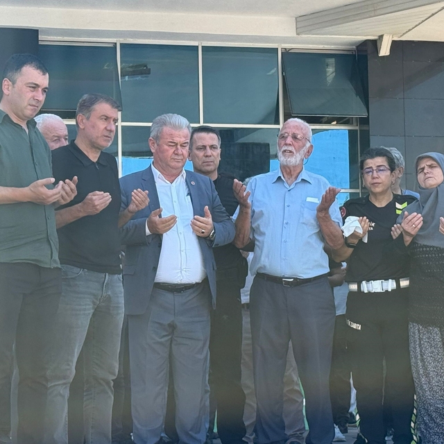 Serik'te genç zabıta kansere yenik düştü, son yolculuğuna gözyaşlarıyla uğu...