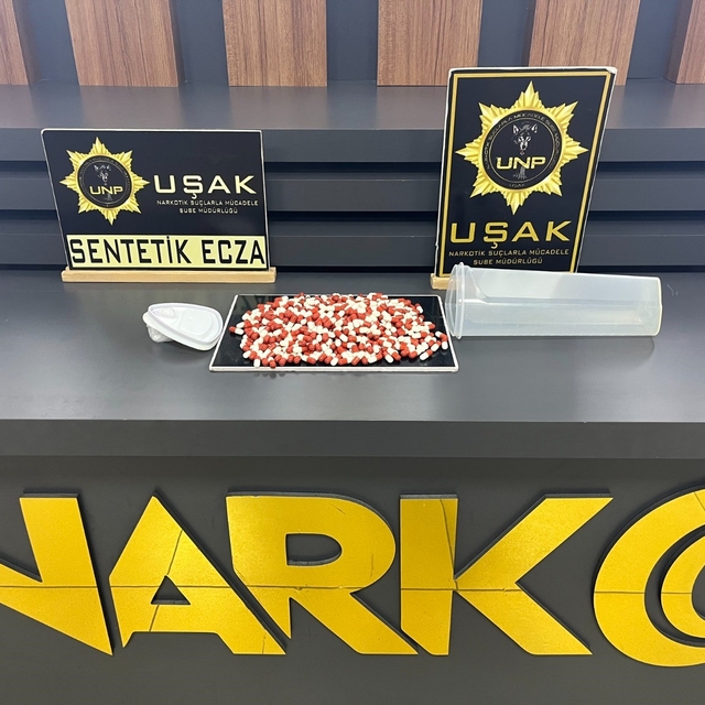 Uşak'ta uyuşturucu operasyonlarında 17 şüpheli tutuklandı