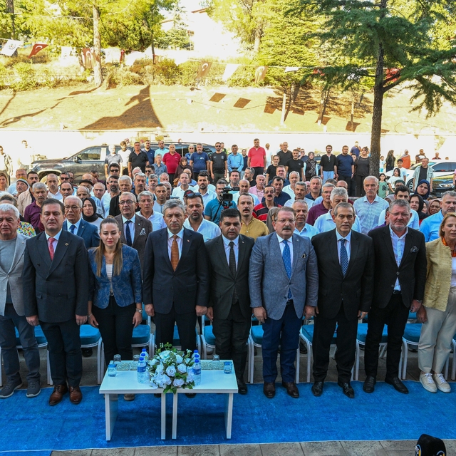 ATSO Elmalı Eğitim ve Sağlık Merkezi törenle hizmete açıldı
ATSO Başkanı Yu...
