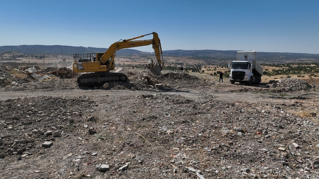 Dicle'de 15 yıllık çöp depolama alanı rehabilite edildi