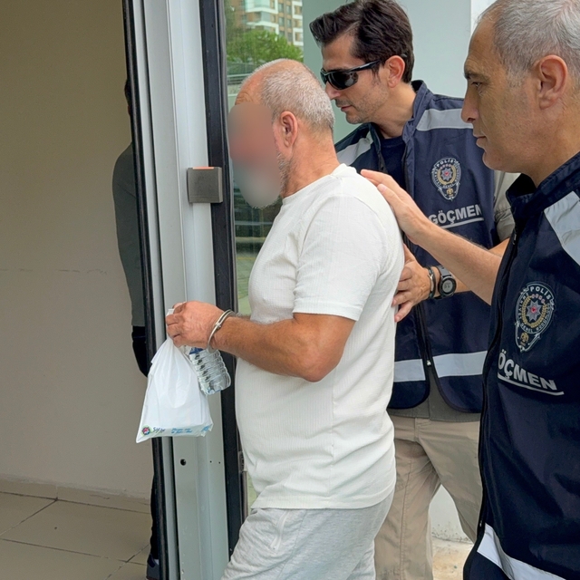Göçmen kaçakçılığından tutuklandı