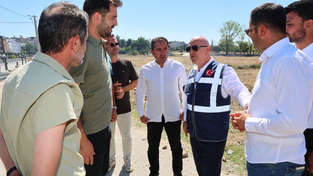 Darıca'da yollar daha güvenli ve konforlu hale geliyor