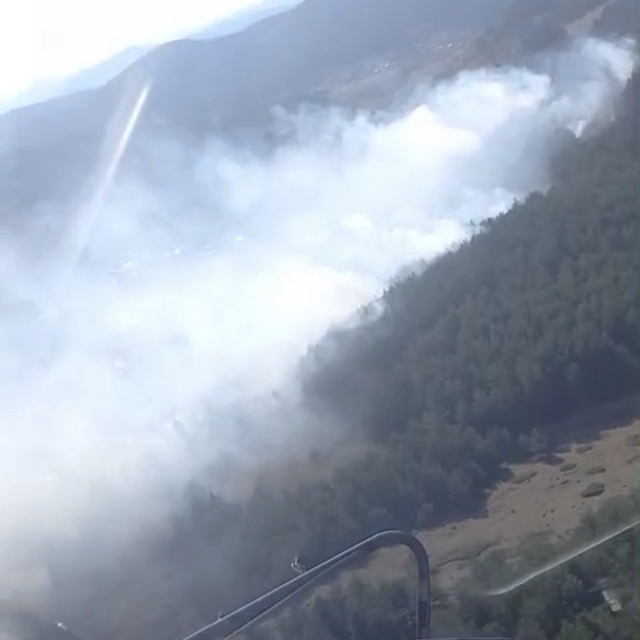 Bolu'da anız yangını ormana sıçradı: 2 helikopter sevk edildi