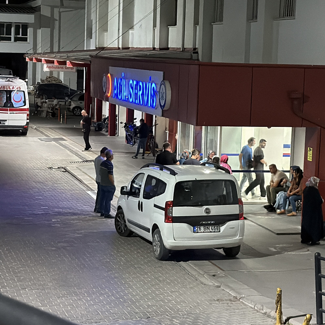 Otomobilin çarptığı, 3 yaşındaki Elif hayatını kaybetti