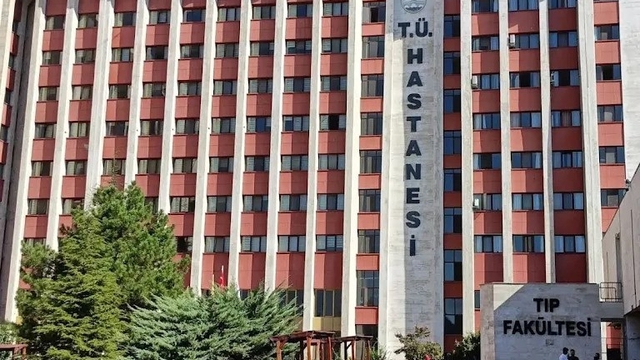 Alkolü bitince kolonya içen şahıs hastaneye kaldırıldı