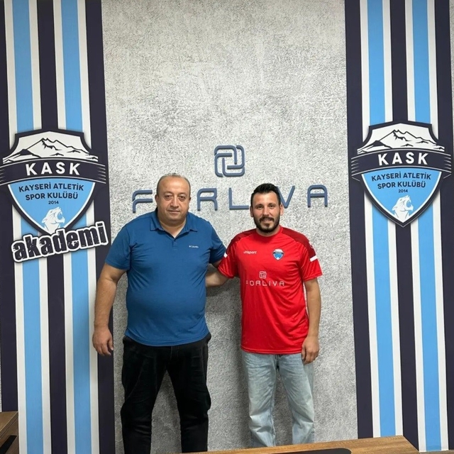 Ayhan Gürbüz Kayseri Atletikspor'da