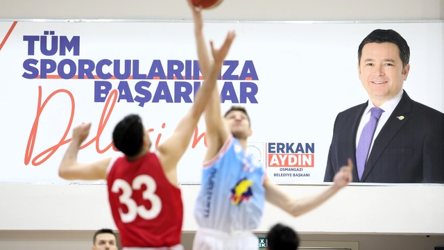 18. Final Basketbol Turnuvası Osmangazi'de başladı
Basketbolun güçlü ekipleri Osmangazi'de buluştu