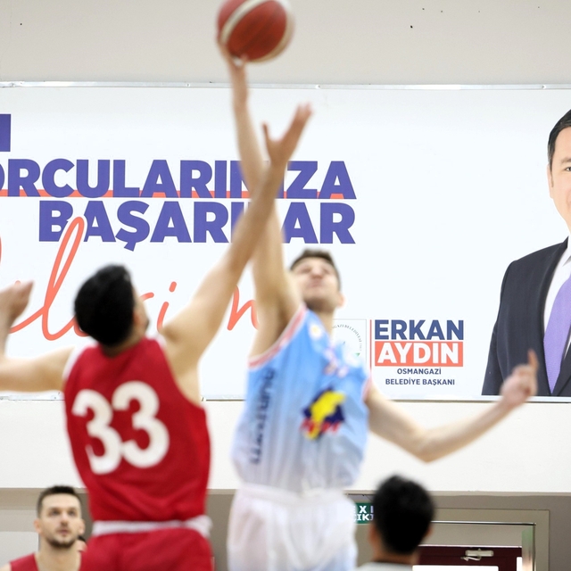 18. Final Basketbol Turnuvası Osmangazi'de başladı
Basketbolun güçlü ekiple...
