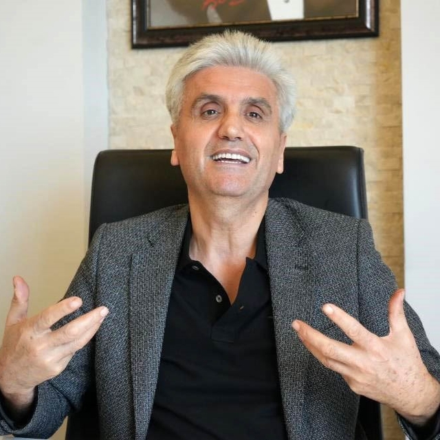 Ünlü estetik cerrah uyardı: "Yüzdeki bozukluklar çocukları akran zorbalığıy...