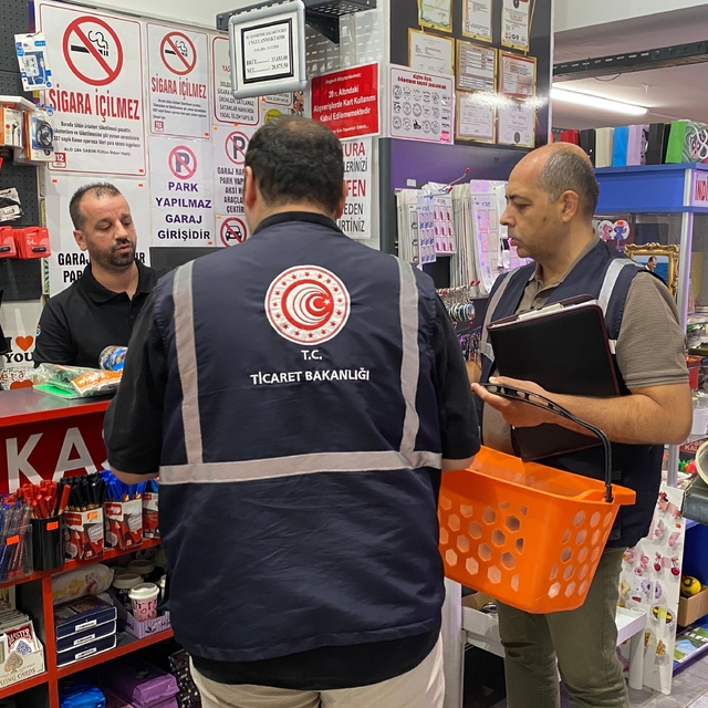 Eskişehir'de okul öncesi kırtasiye sektöründe denetimler sıklaştırıldı
Tica...