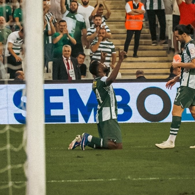 Bursaspor'un Nijeryalı forveti Iheanacho 5 maçta 6 gole ulaştı