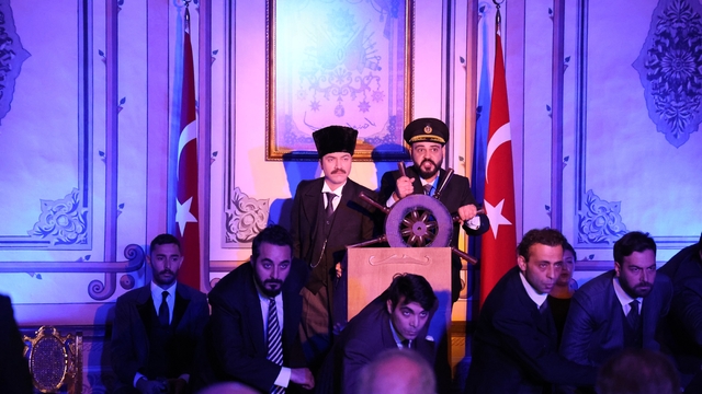 Tarım ve Orman Bakanı Yumaklı: "Türkiye'nin geleceğe daha güçlü yürümesi için huzur ve güven ortamımızı da güçlendirmemiz gerekiyor"
Sivas Kongresi'nin 107. yıl dönümü törenle kutlandı