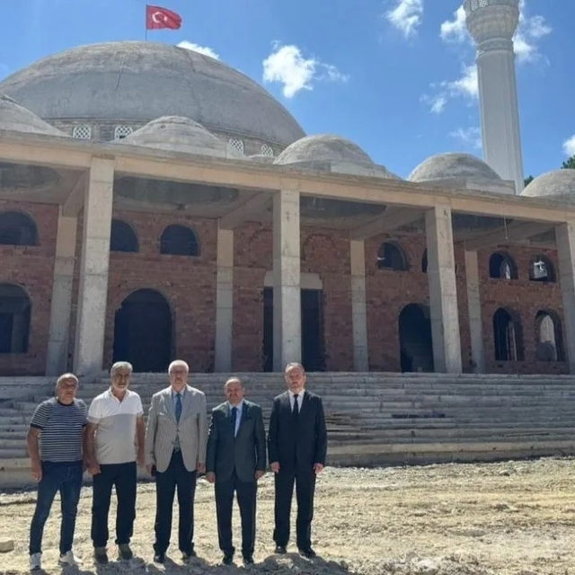 Sinop Üniversitesi Camisi inşaatı devam ediyor
