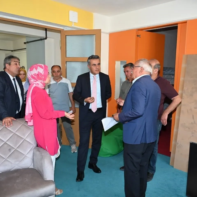 Baklan'da geleceğin tarımı için kollar sıvandı
Geleceğin tarım teknolojiler...
