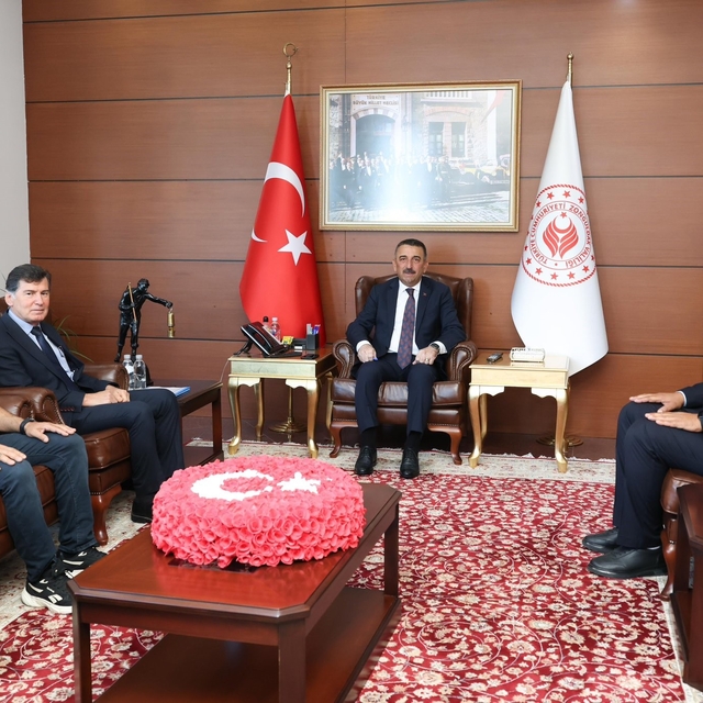 Vali Hacıbektaşoğlu Romanlara yönelik saha çalışmalarını görüştü