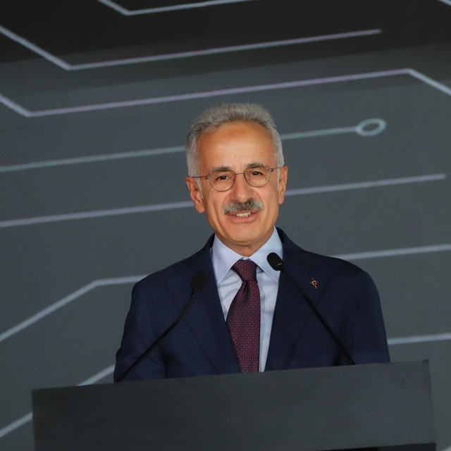 Bakan Uraloğlu: "1 Nisan 2026'da başlayan 5G'de 45 milyon aboneye ulaştık"