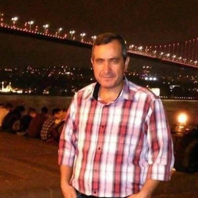 Otomobil motosiklete çarptı: 1 ölü, 1'i bebek 3 yaralı