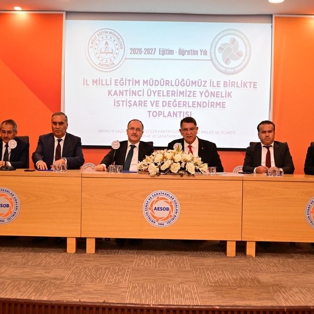 Kantinci esnafı ile eğitim yöneticilerinin sorun ve talepleri masaya yatırı...