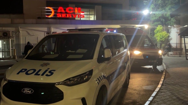 Gaziantep'te iki grup arasındaki kavga cinayetle son buldu
Silahla vurulan 17 yaşındaki genç hayatını kaybetti