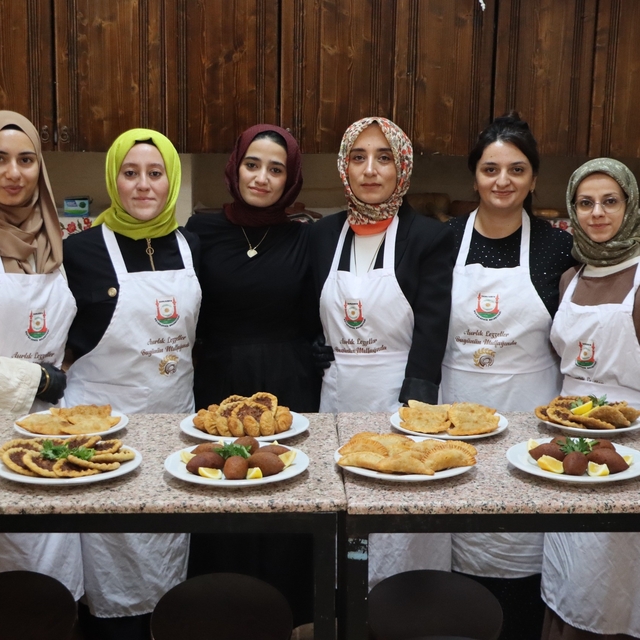 Unutulmaya yüz tutan Urfa lezzetleri genç kuşaklara aktarılıyor
