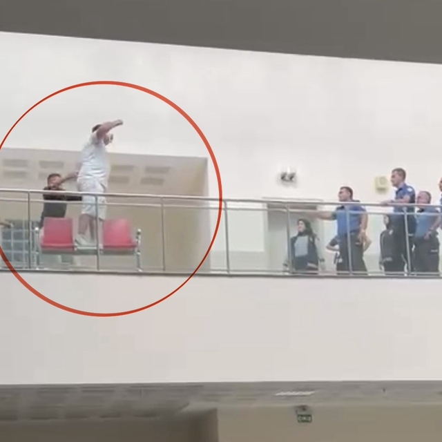 Adliyedeki intiharı güvenlik amiri engelledi