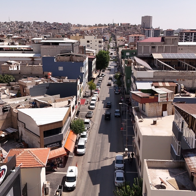 Gaziantep Büyükşehir'den kentin ana caddelerine estetik dokunuş