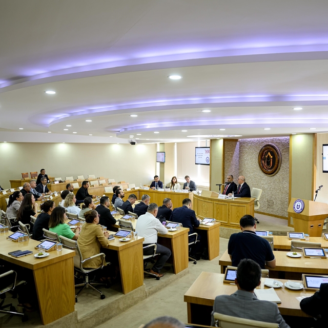 YÖK ile ADÜ arasında Meslek Yüksekokulları ile ilgili değerlendirme toplant...