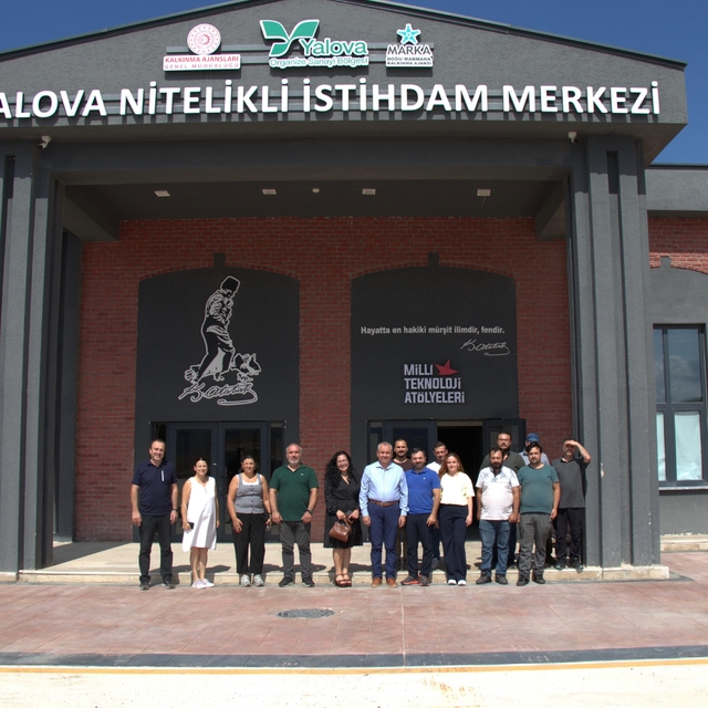Yalova OSB'de istihdam garantili eğitimler başladı