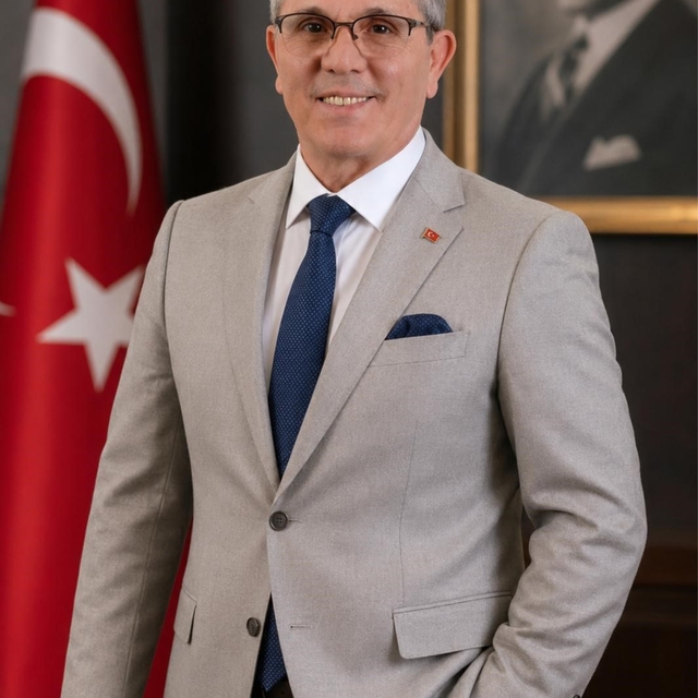 Başkan Tetik: "En büyük sorumluluğumuz, gençlerimize daha güzel bir Nazilli...