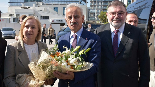 Bakan Uraloğlu: Türkiye'yi dijital dönüşümün güçlü aktörlerinden biri haline getirdik (3)