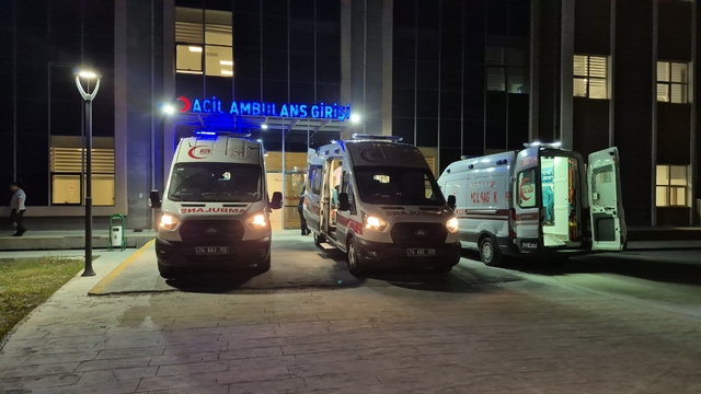 Bartın'da patpat devrildi: 8 yaralı