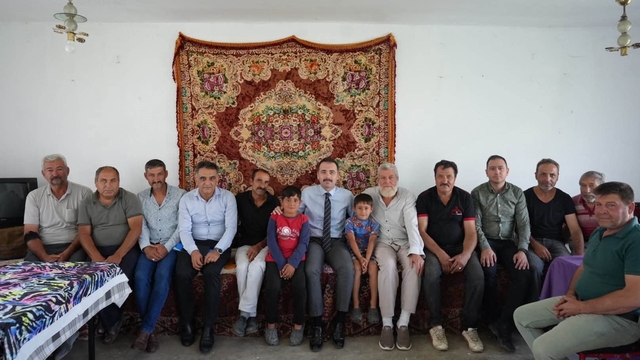 Üzümlü Kaymakamı Hökelekli köy ziyaretlerinde bulundu