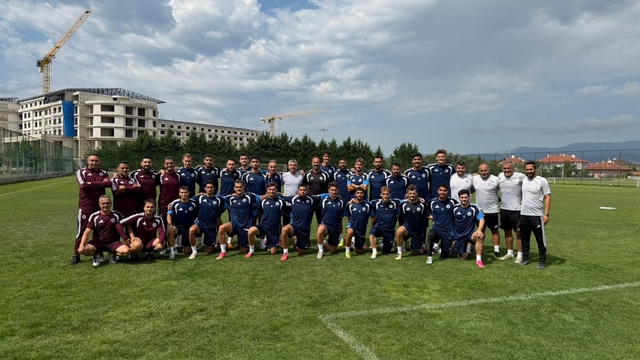 Erciyes 38 FSK, sezona galibiyetle başlamak istiyor
Mavi-siyahlılar sezona Ağrı'da başlayacak