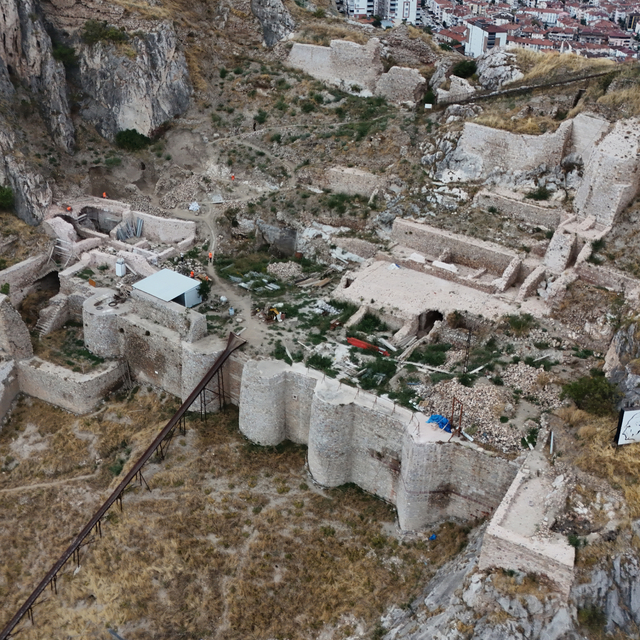Tokat Kalesi'nde restorasyon çalışmalarının yüzde 40'ı tamamlandı