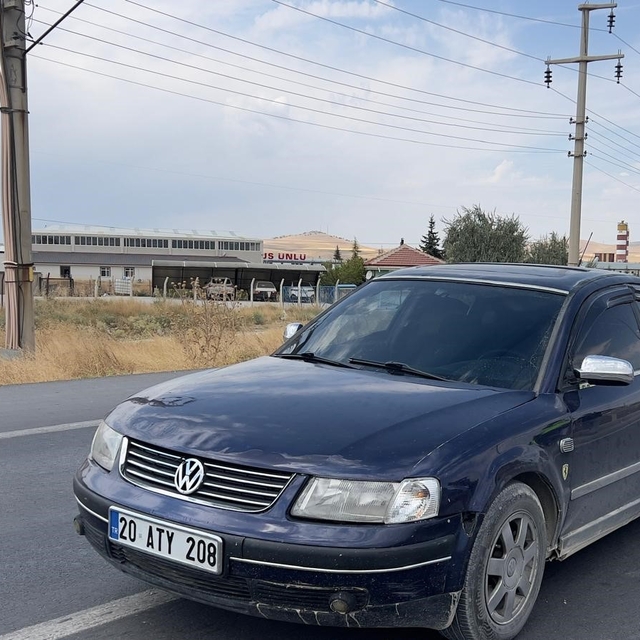 İki otomobil çarpıştı: 1 yaralı