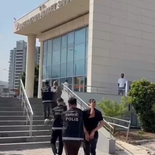 İskenderun ve Dörtyol'da uyuşturucu operasyonu: 4 şüpheli tutuklandı