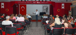 GKV Özel Okulları'nda "Türkiye Yüzyılı Maarif Modeli" semineri