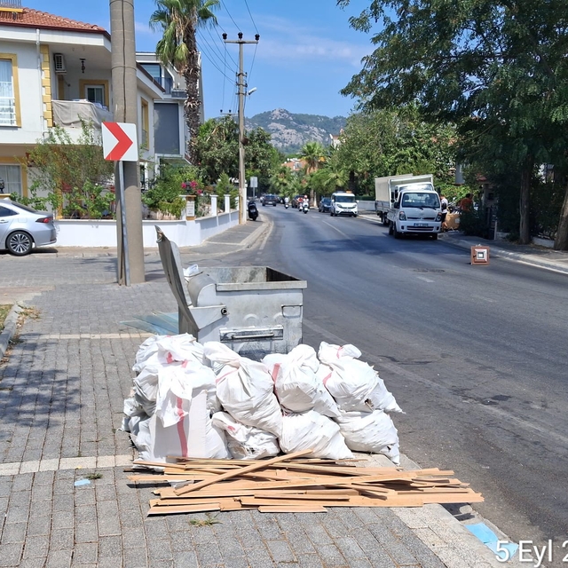 Marmaris'te kaçak moloz dökümüne ceza