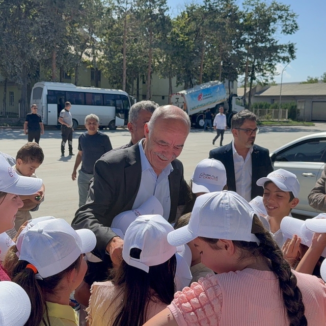 Aşkale çimento tesisleri çocukları ağırladı
