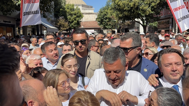 Özgür Özel, Kırklareli'nde esnafla bir araya geldi
