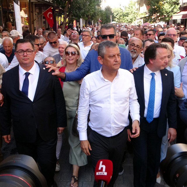 Özgür Özel: Bütün otoyolları devletleştireceğiz(2)