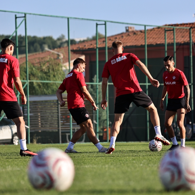 Çorum FK, Eyüpspor maçı hazırlıklarını tamamladı
Çorum FK Teknik Direktörü...