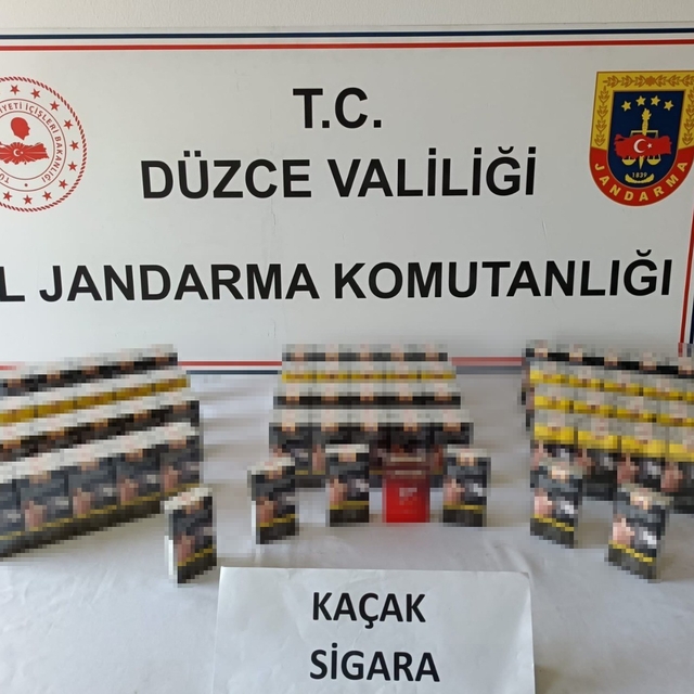 Düzce'de kaçakçılara göz açtırılmıyor
Çok sayıda kaçak ürün ele geçirildi