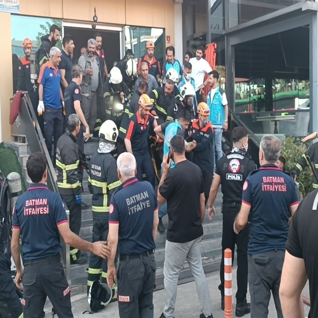 3 kişinin öldüğü spor salonundaki yangın elektrik panosundan çıkmış; 'ihmal...
