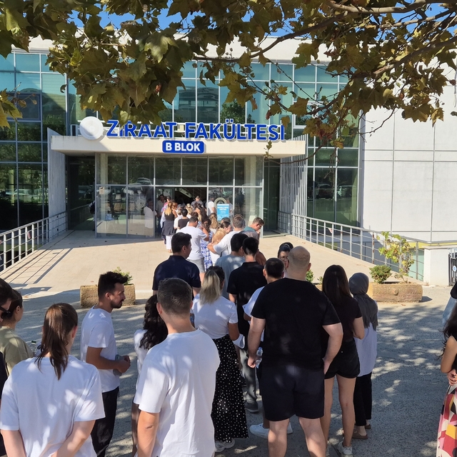 Tekirdağ'da KPSS heyecanı: Üniversitede yoğunluk yaşandı