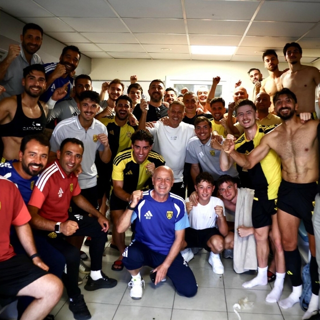 Aliağa FK güle oynaya